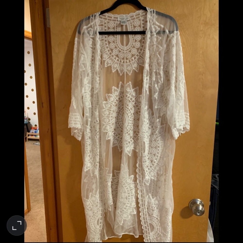 Rachel Zoe Lace Kimono
